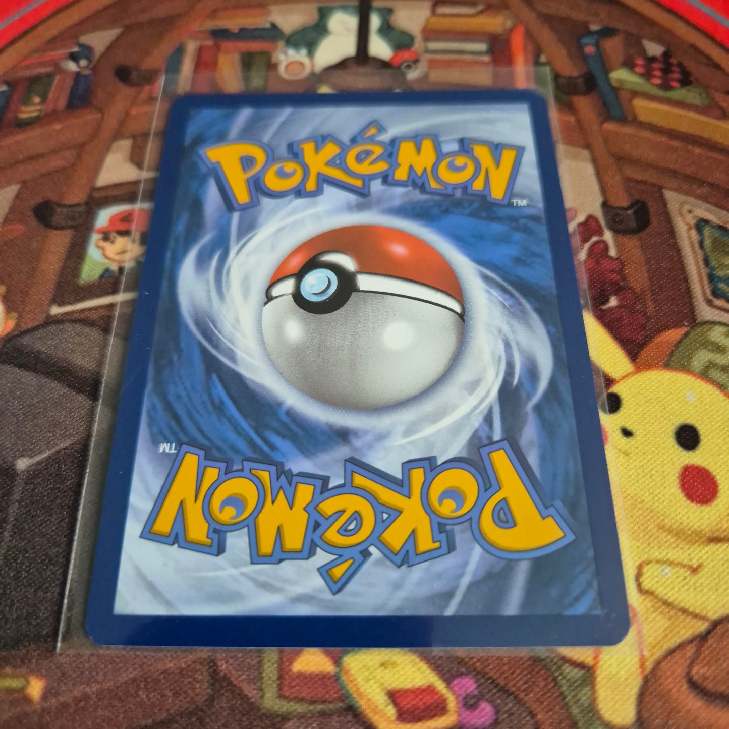 Urne Terrestre Reverse Pokeball - 106/131 Evolutions Prismatiques