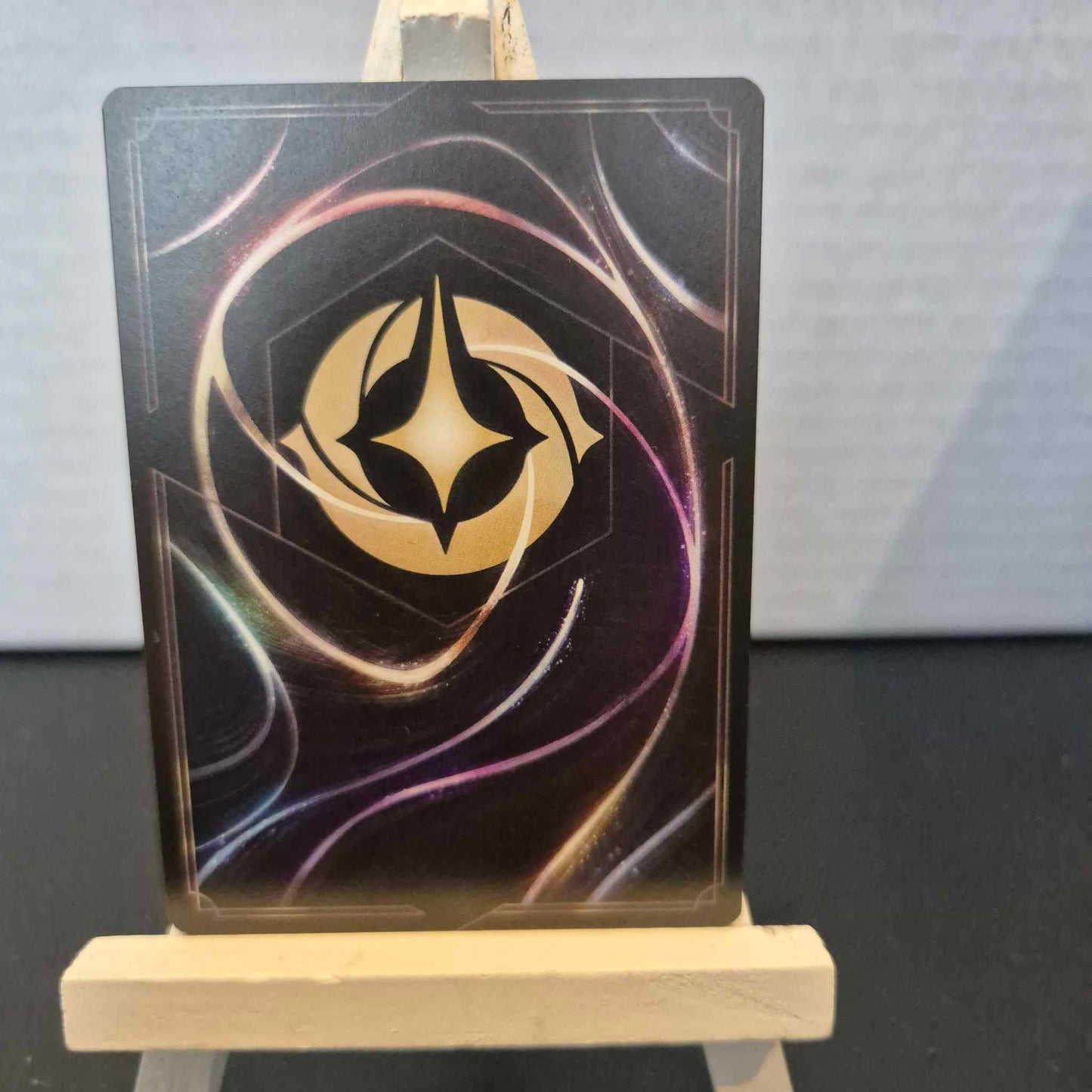 Plume en forme d'arête - Rare 168/204