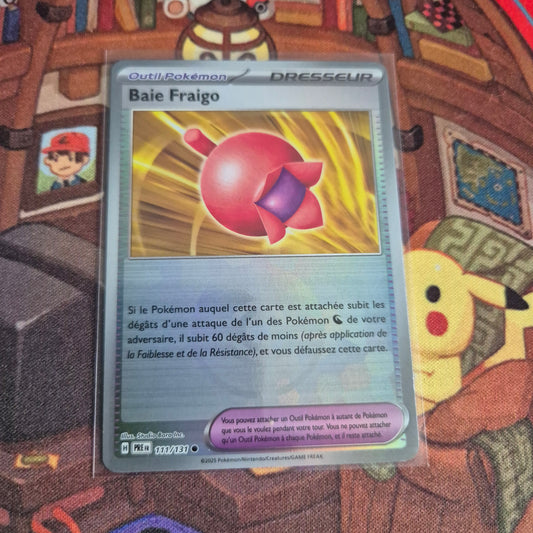 Baie Fraigo Reverse Pokeball - 111/131 Evolutions Prismatiques