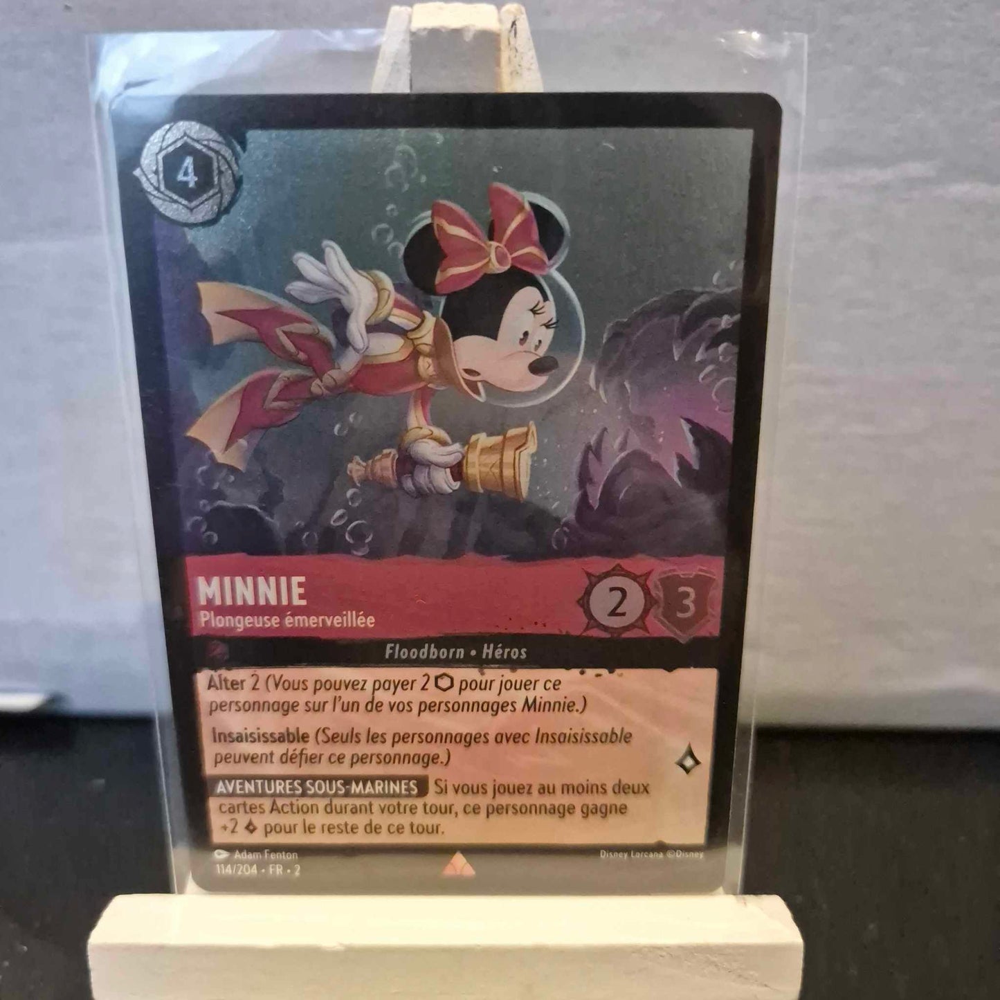 Minnie Plongeuse Emerveillée  - Rare 114/204