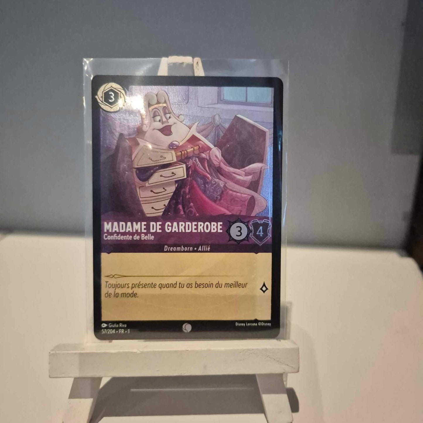 Madame de Garderobe Confidente de Belle -Commune 57/204