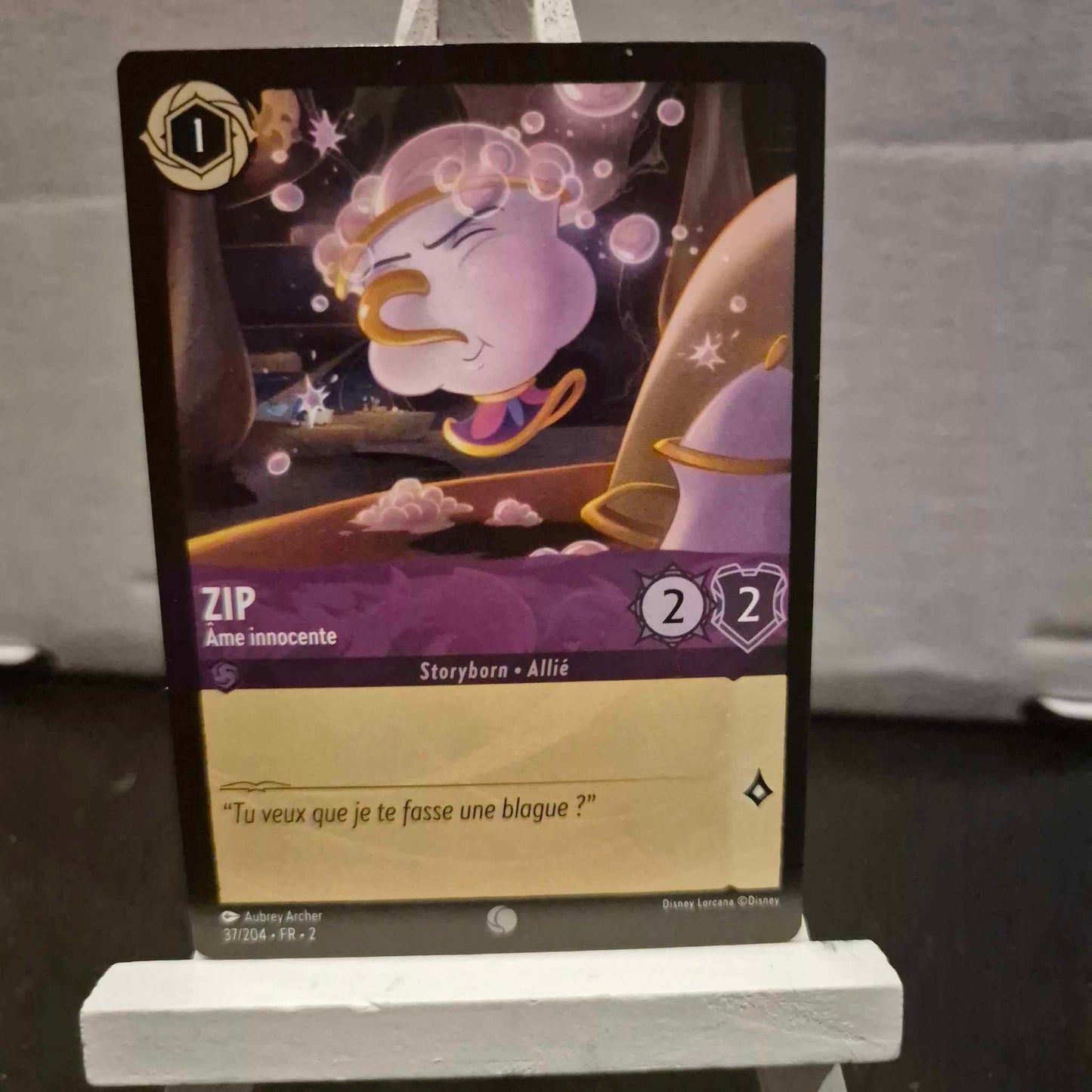 Zip Ame Innocente - Commune 37/204