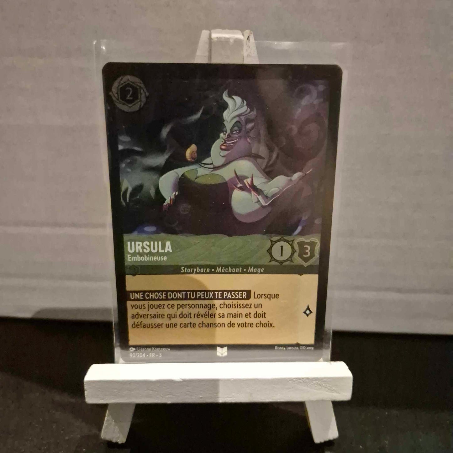 Ursula Embobineuse - Inhabituelle 90/204